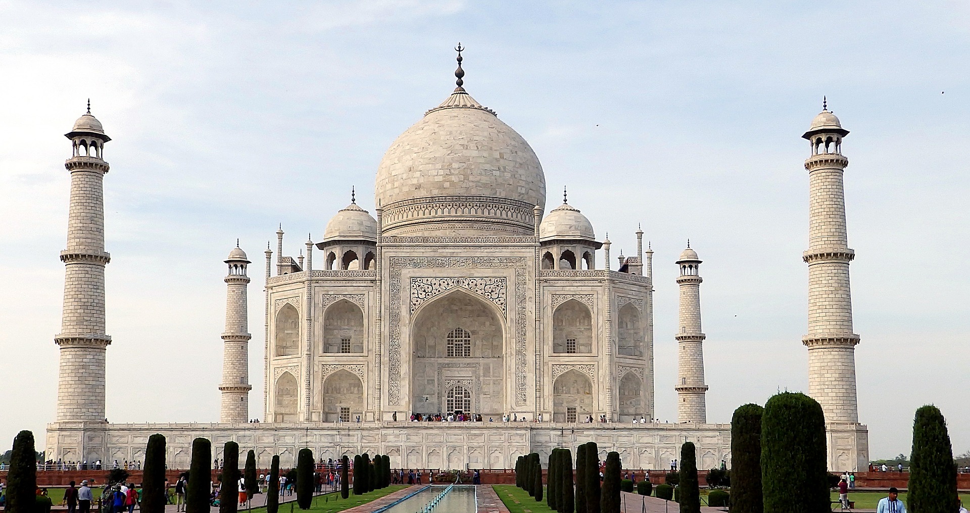 Tips that you need to know before visiting Taj Mahal