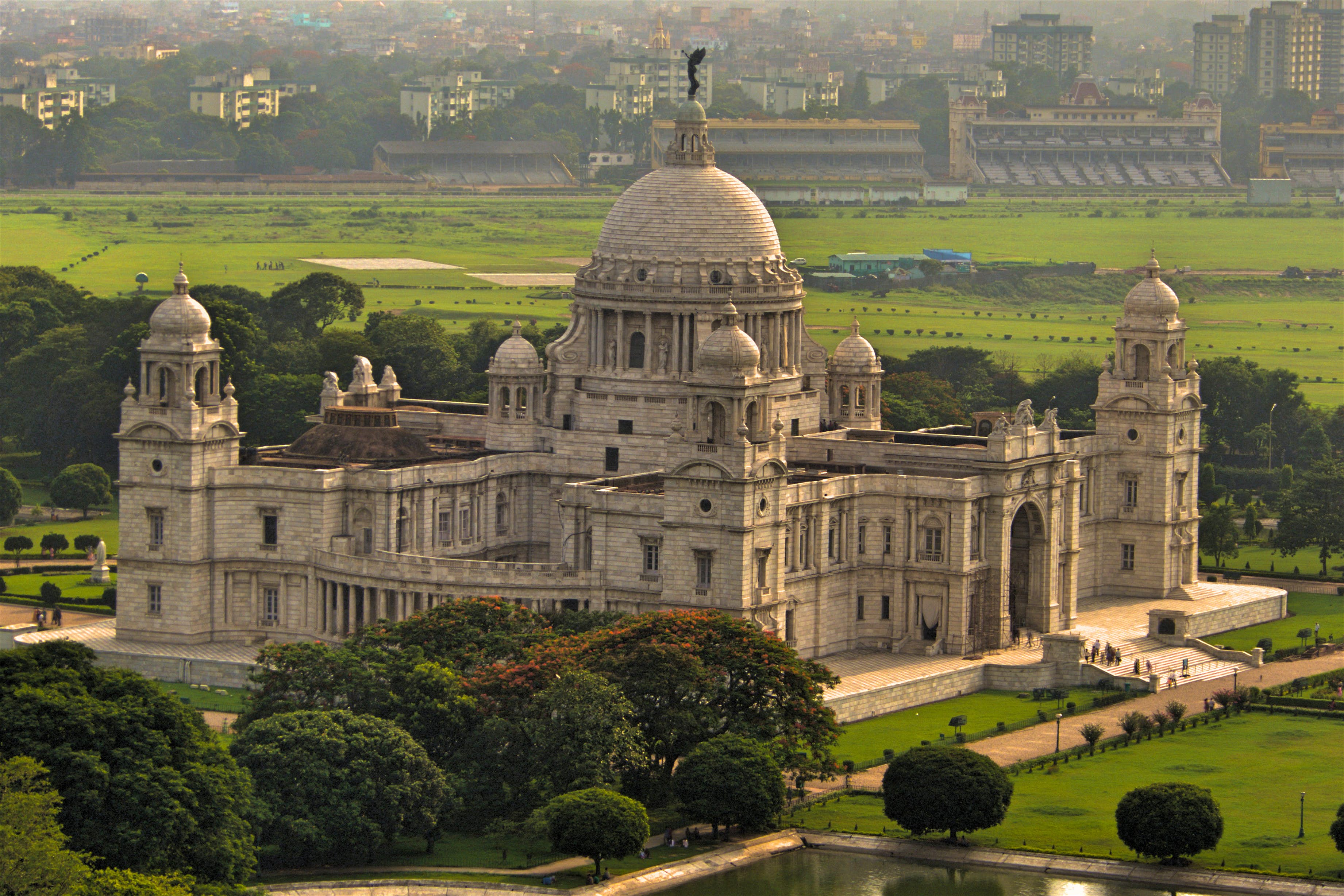 4 Nights 5 Days Kolkata Holiday Packages