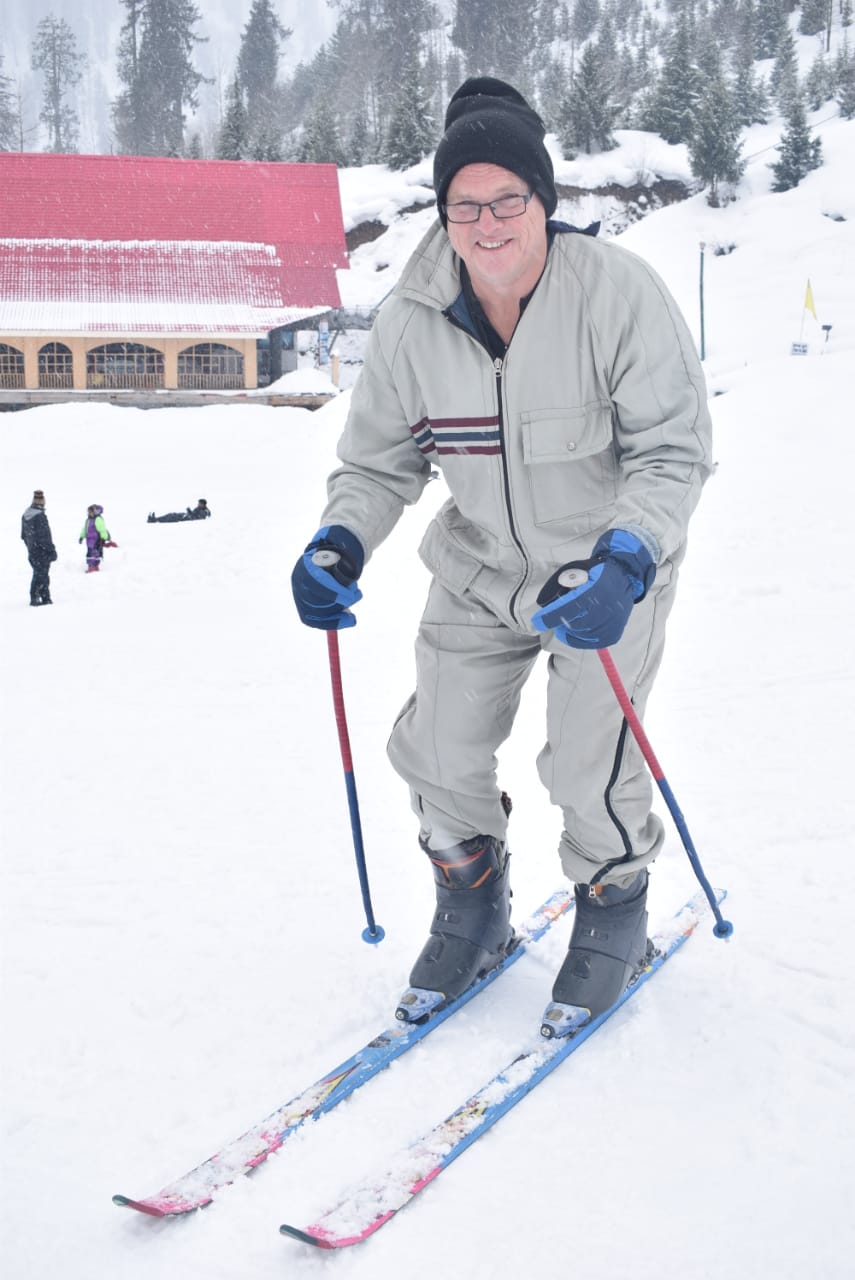 Mr. Mark John Ward From Australia Visited Golden Triangle and Manali Tour
