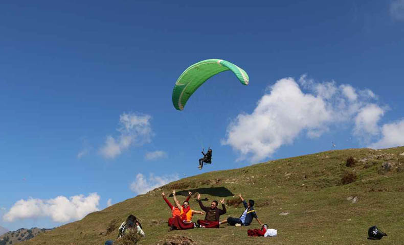 Bir Billing - Paragliding  Capital Of  India