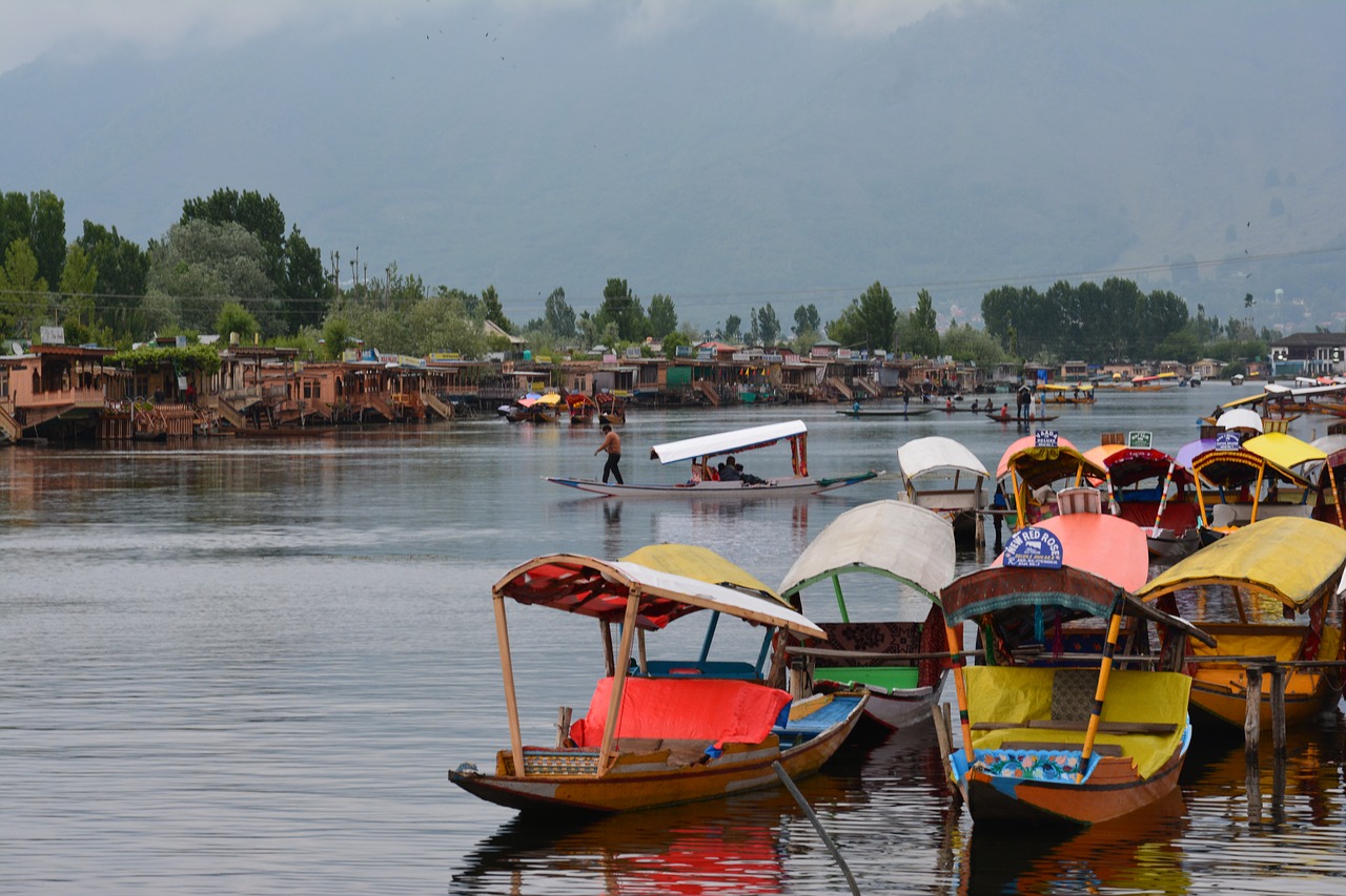 Srinagar Tour Packages