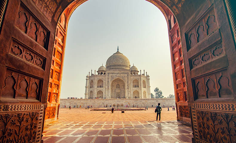 Delhi Agra Varanasi Tour Packages