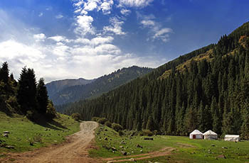 Kyrgyzstan Tour Packages